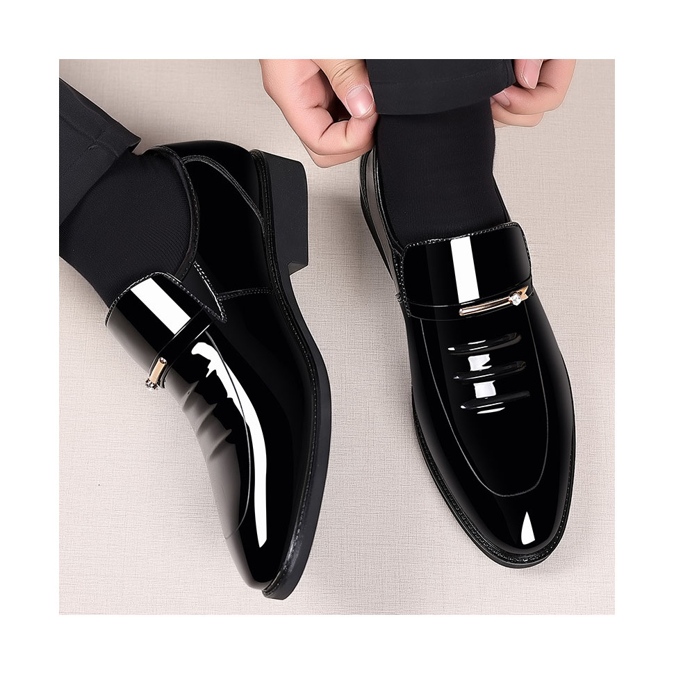 Men's Business Patent Leather Shoes, Men's Low Top Formal Dress, Large-sized Leather Shoes