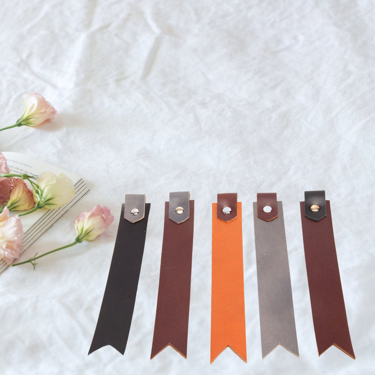 Wholesale Birthday Gift Custom Monochrome Bookmark Personalized Sublimation Leather Bookmark