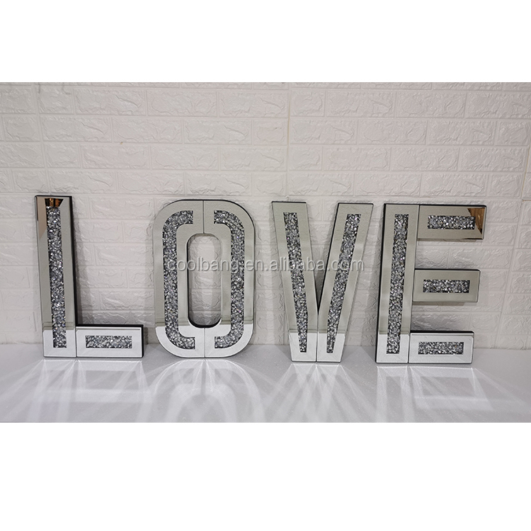 Оптовая дробленая Алмазная зеркальная мебель буквы с кристаллами LOVE Wall Art