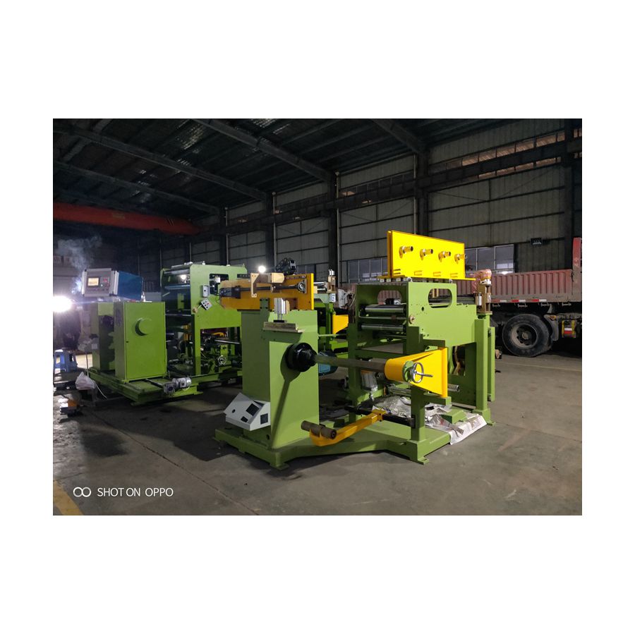 Semi-automatically Aluminium Copper Strip width 1400 Foil Winding Machine for Dry Transformer Coil Making.