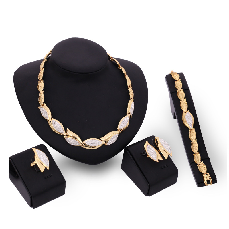 2021 Factory Wholesale Womens Luxury Africa Dubai 18k Gold Plated Jewelry Sets Wedding Rhinestone Crystal For Brides Party