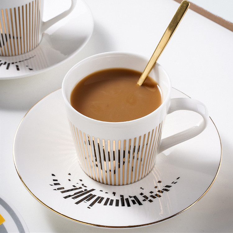 Elegant americano porcelain coffee teacup turkish white teacup and saucers set for latte