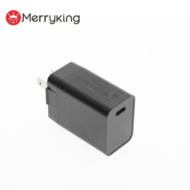 Сетевое зарядное устройство USB 18 Вт PD со складной вилкой Стандарта США и ETL FCC