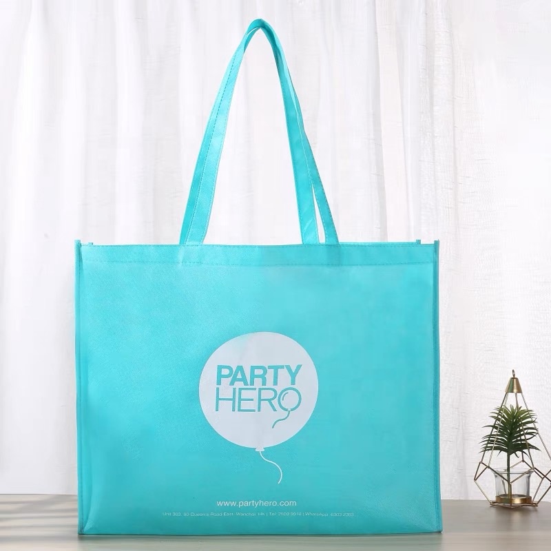 2021 Fashion Hot Sale Reusable tnt PP Lamination Non Woven Bag With Customized Logo