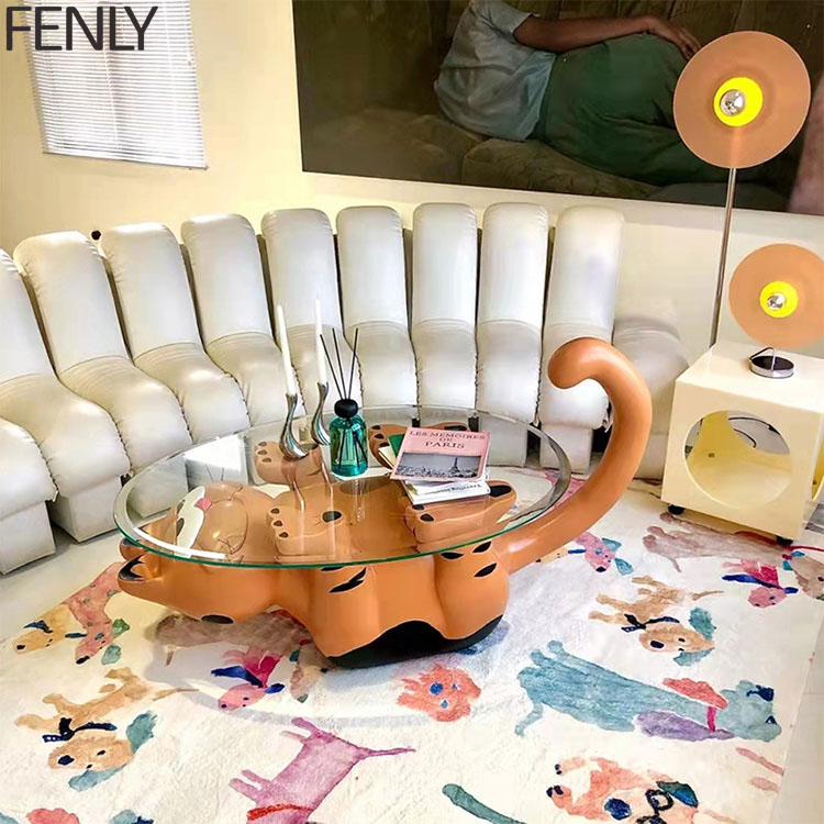Журнальный столик из стекловолокна Lucky Cat, Роскошный журнальный столик для гостиной, Модельер