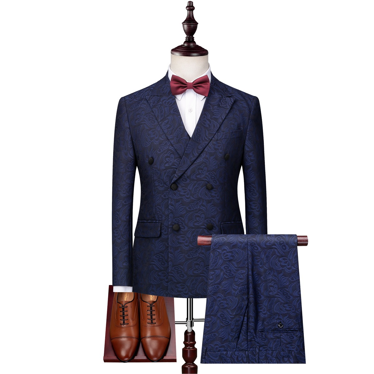 Double Breasted Mens Tuxedo Suit For Groom Luxuriant Pattern Custom Tuxedo For Man Fashion Wedding Groom Wedding Suit