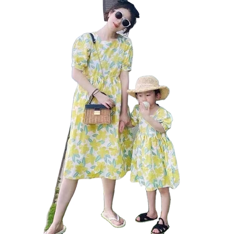 HAHOO Latest design Free Sample bulk sale oem floral printed fabrics 100% cotton for hot night dress