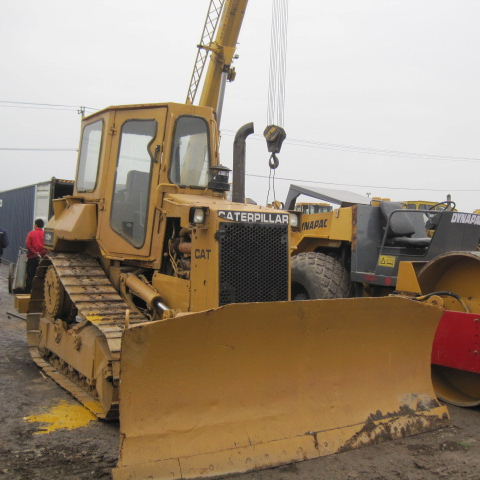 Японский Бульдозер cat caterpillar D5H, б/у D5H по договорной цене