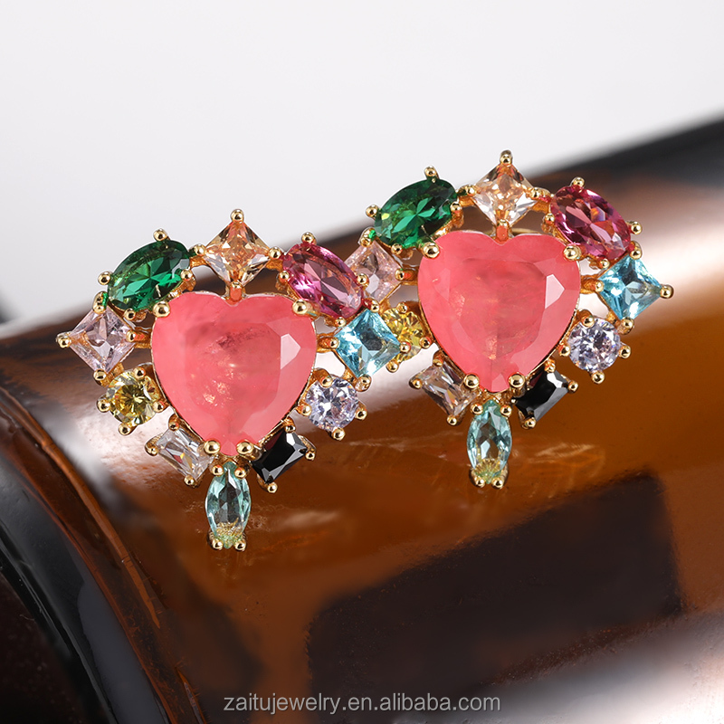 2021 Fashion Design Luxury Colorful Diamond Heart Stud Earrings Big Pink Crystal Beautiful Popular Earring For Woamn