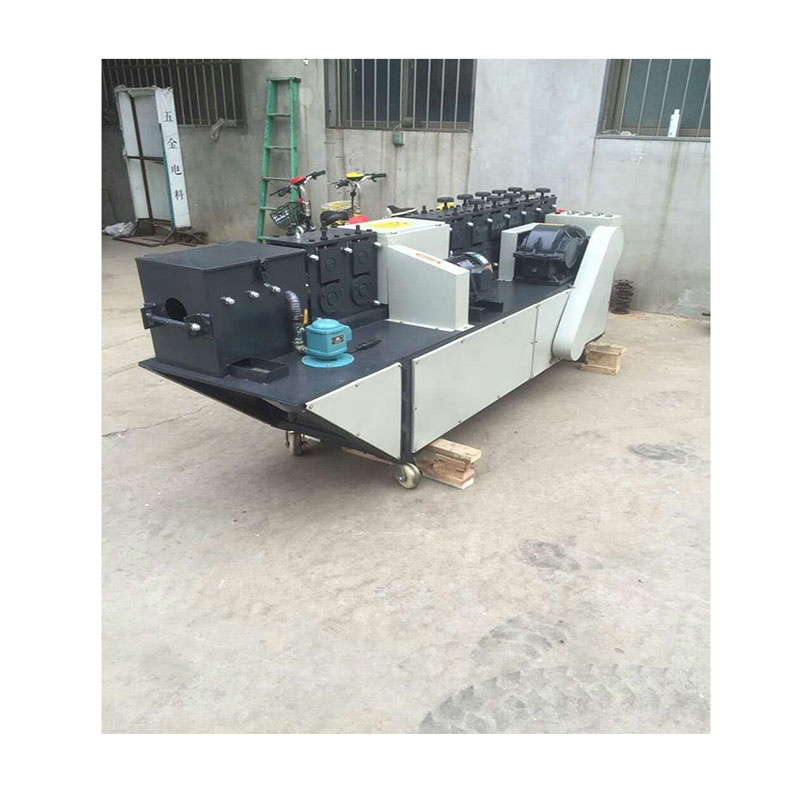 Multifunction metal square pipe scaffold polishing derusting machine stainless steel tube straightener