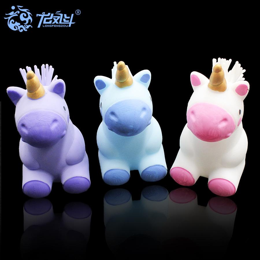 Низкий минимальный объем заказа высокое качество LED Squeeze TPR игрушки мигающий мягкая игрушка чучело игрушки для поставщиков