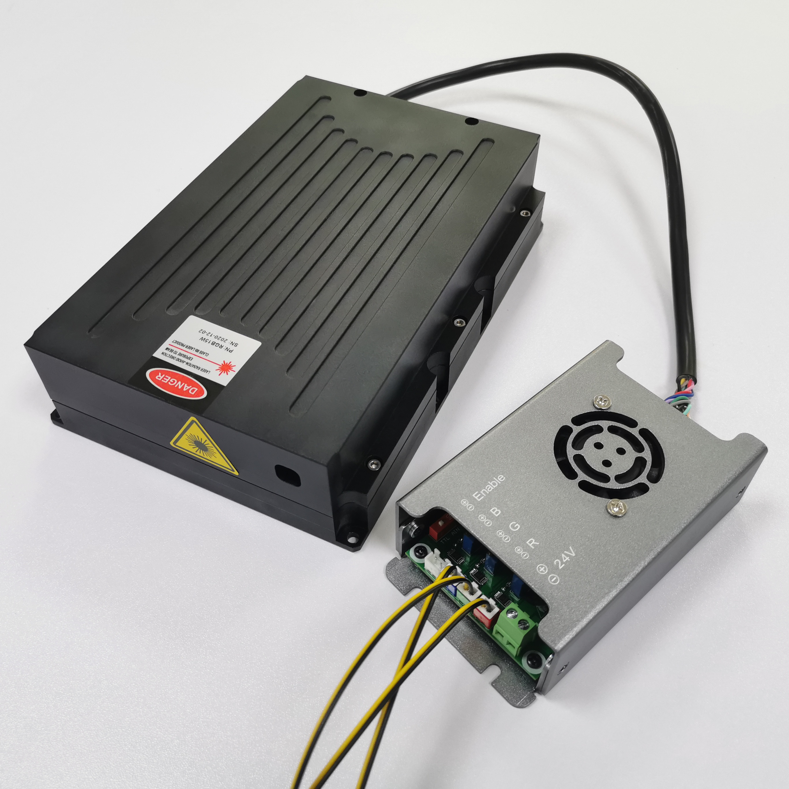 Многорежимный диодный лазерный модуль RGB с хорошим лучом