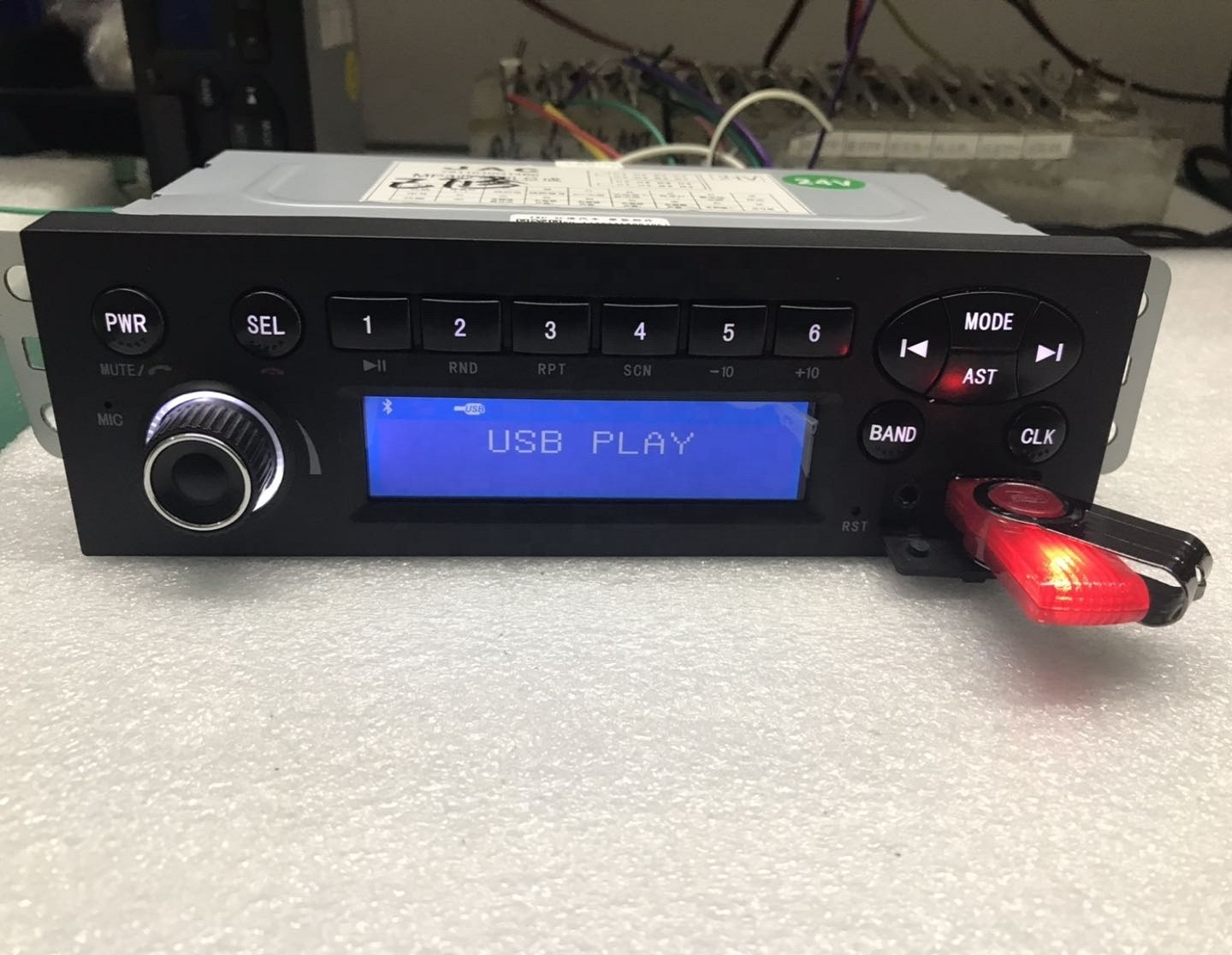 XinYoo OEM универсальная один DIN Фиксированная панель Автомобильная стерео с MP3 USB SD AUX аудио автомобильный радиоплеер автомобильный mp3-плеер