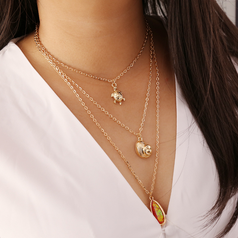 Fashion hot-selling jewelry, turtle, conch, semi-precious stone, multi-layer women's necklace, simple and versatile, electroplat