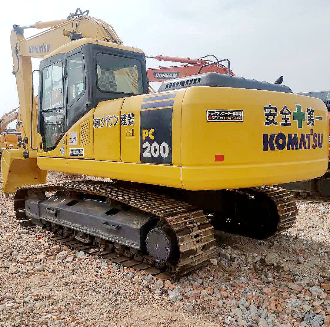 Бывшие в употреблении японские строительная техника komatsu pc200-7 экскаватор для каменоломной