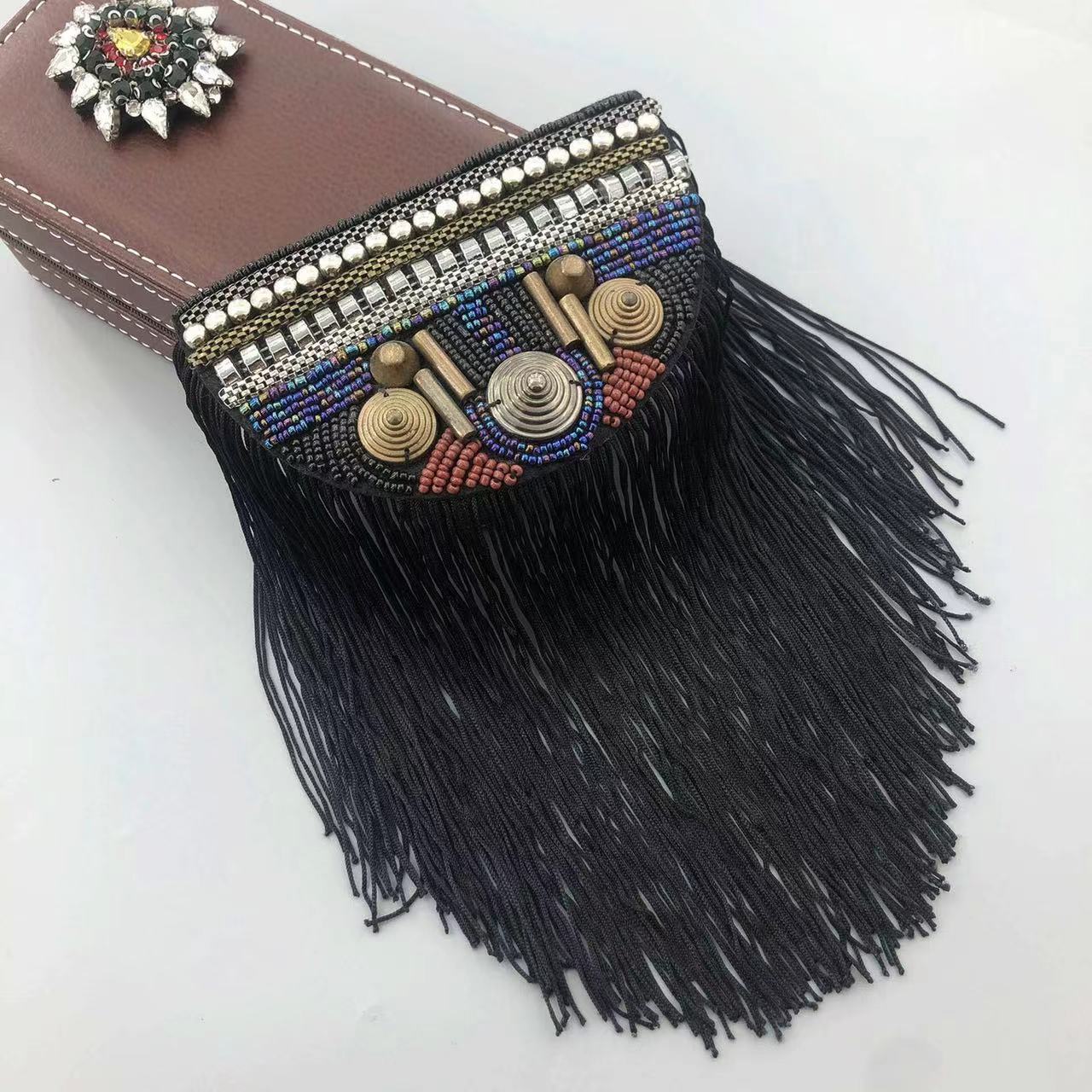 Пара эполетов с кисточками, золотые Наплечные накладки-гвоздики для поделок, украшение для плеч, эполеты