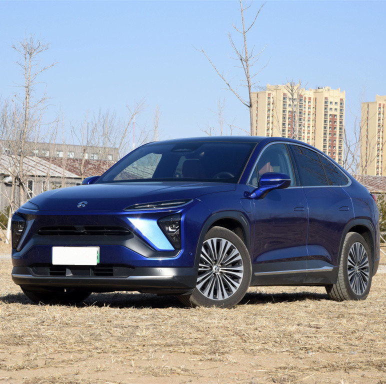 Роскошные китайские электромобили NIO 4X4 drive EC6