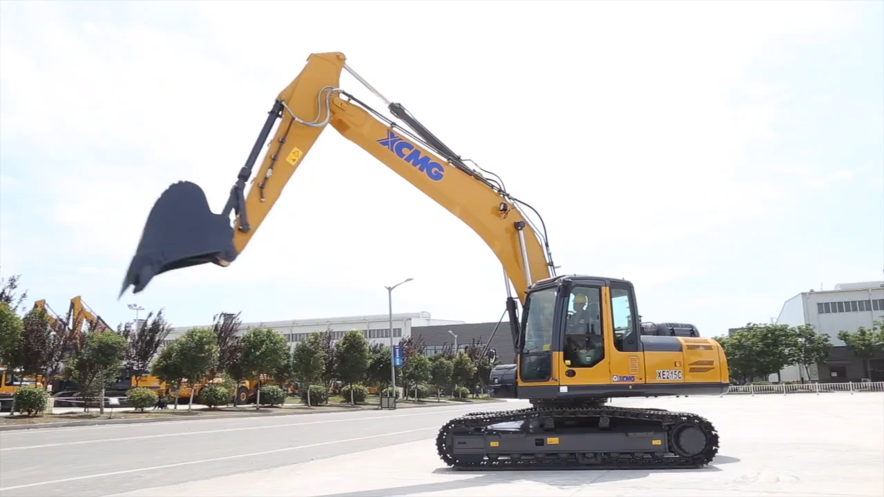 XCMG новый 21 тонный гидравлический гусеничный экскаватор XE215C
