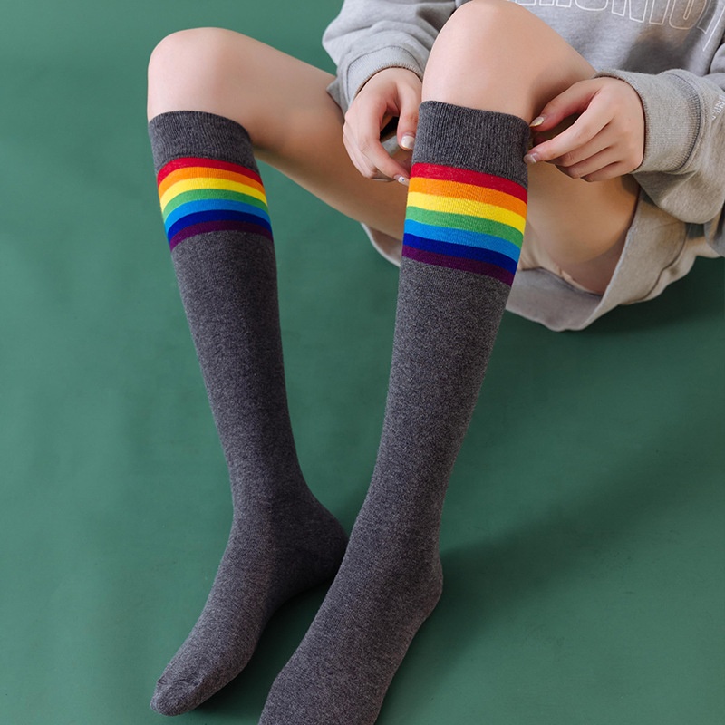 Japanese striped thin combed cotton jacquard but knee rainbow socks cotton