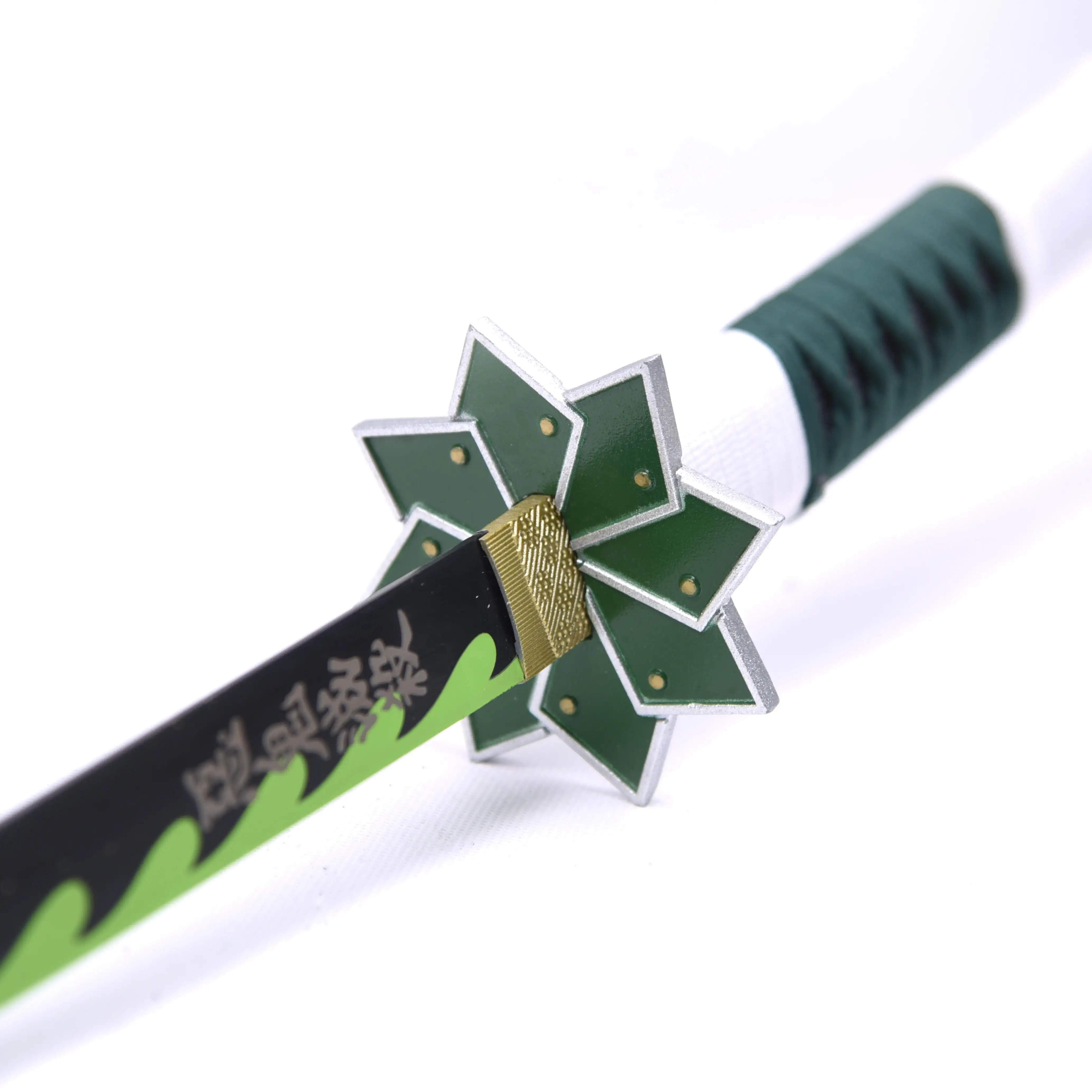 Popular Wholesale Bamboo Blade Demon Slayer Shinazugawa Sanemi Genya Anime Sword For Cosplay