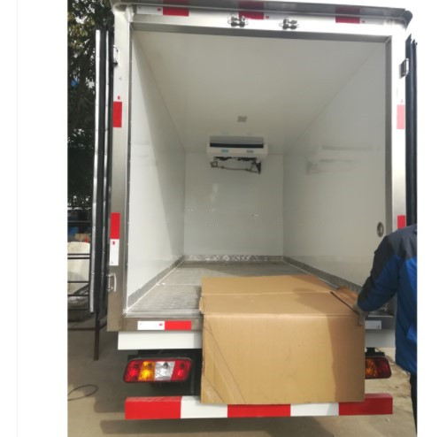 Jianxing Refrigerated Lorry Fish And Meet Traport Cold Box Truck For Sale