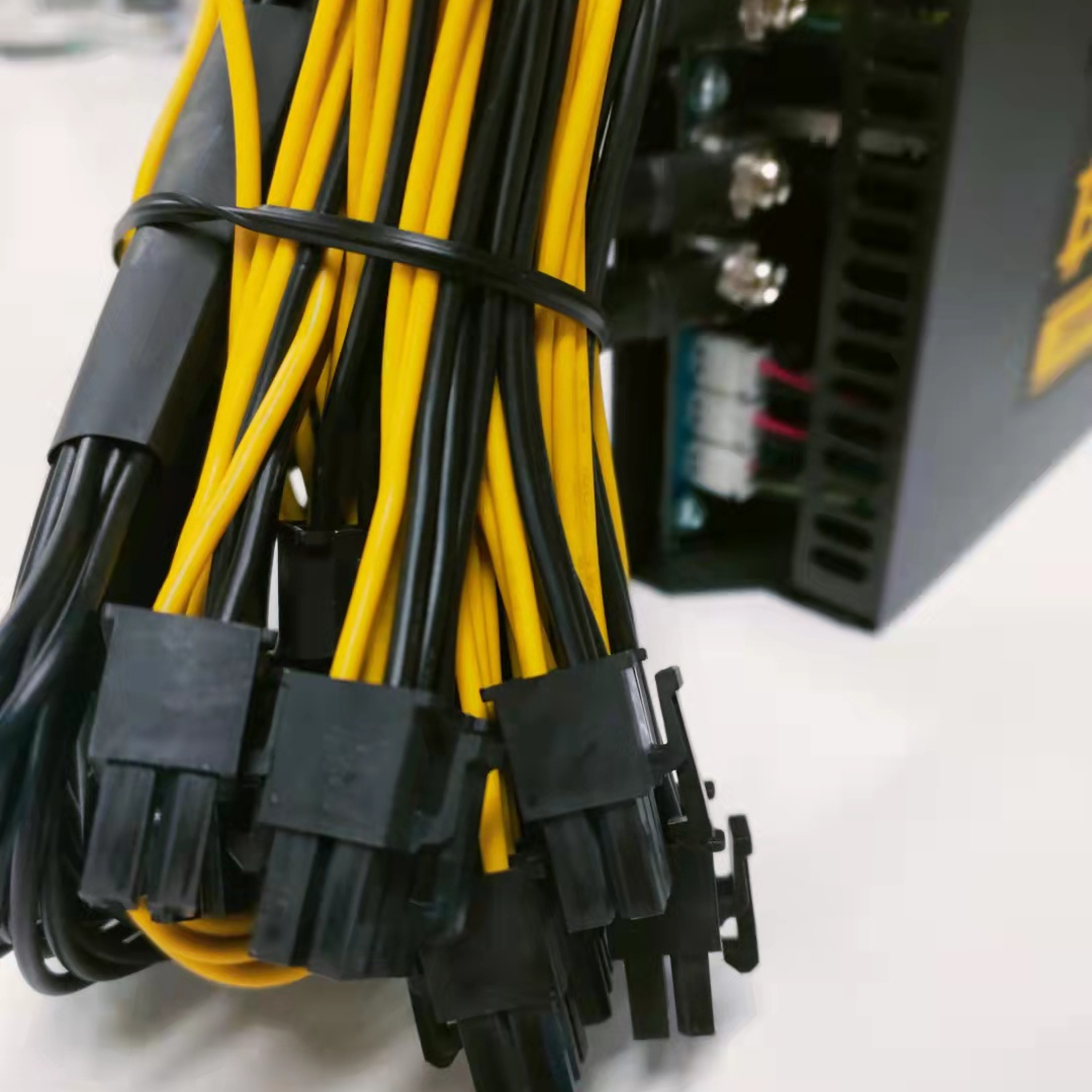 В наличии используется шахтер с psu Antminer S9 S9i S9j 13,5 t 14t 14,5 t btc горнодобывающей промышленности