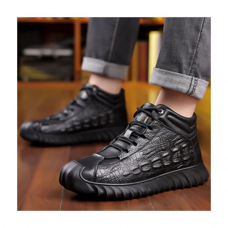 2024 New Winter Thick Fleece Warm Leather Shoes High Top Outdoor Men's Shoes Cotton-padded Shoes