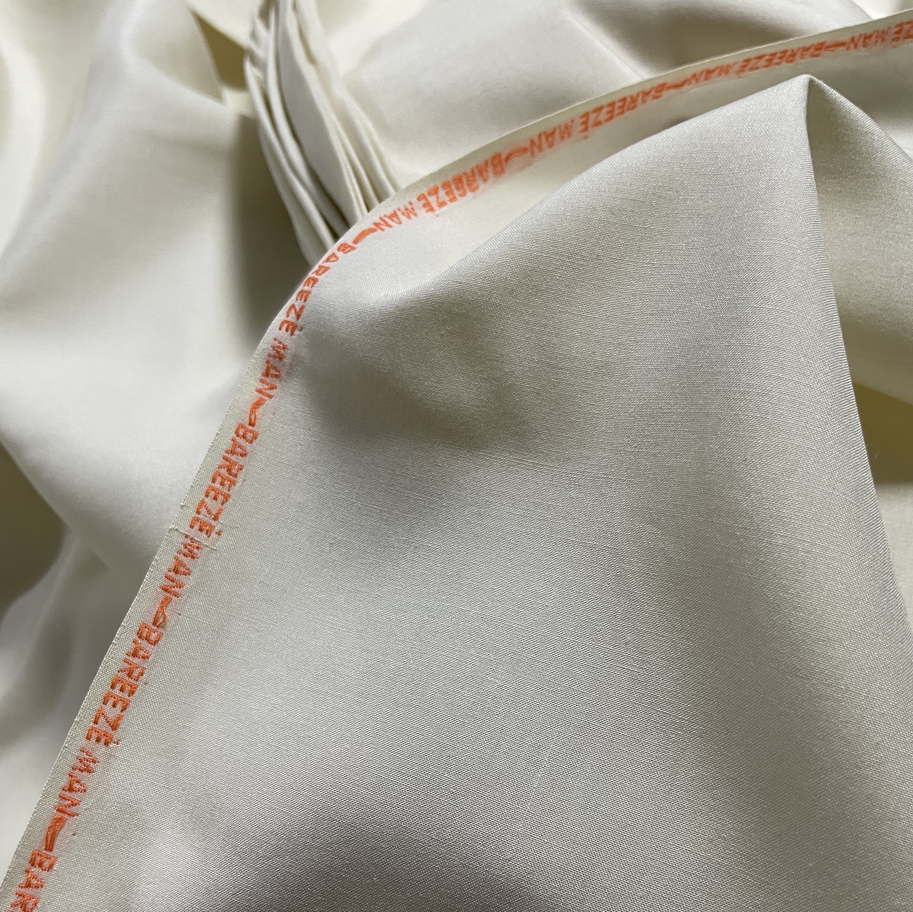 6 and 8 Pounds Mulberry Silk & Viscose Original China Boski Unstitched Fabric Factory Price For Summer Man Suit