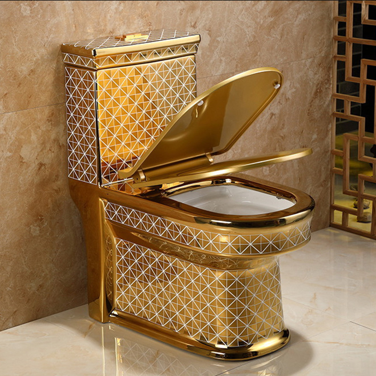 Hot sale decorated water closets gold ceramic toilets golden electroplating bathroom toilet