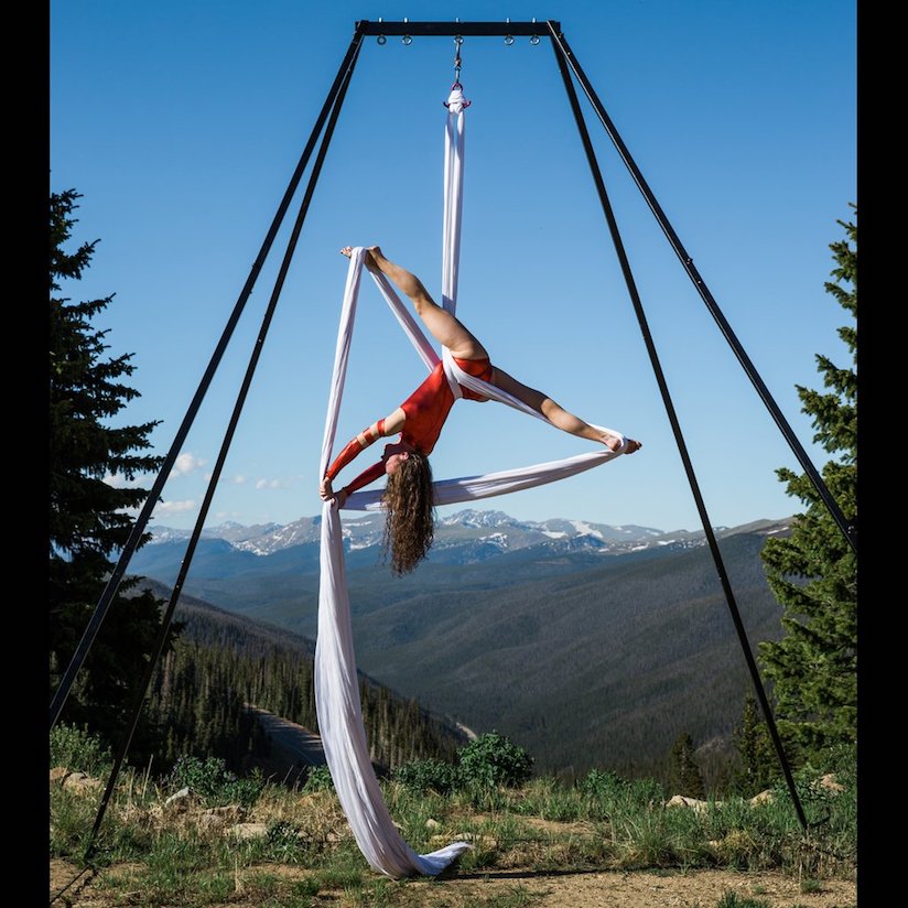 2021 Hot Sales Yoga Hammock Set High Strength 100% Nylon 5Mx2.5M Low Stretch Aerial Silk Yoga Swing Wholesale for Body Building