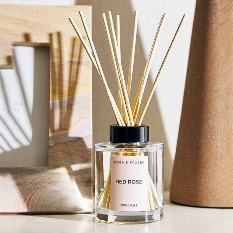 Nordic style luxury glass perfume bottle bedroom decorative fragrance reed diffuser bottles