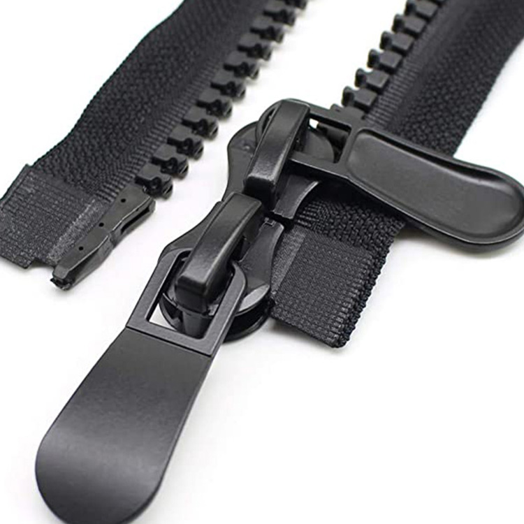 Wholesale Double Open-end #8 Plastic Zippers Special Resin Big Teeth Zip For Garment
