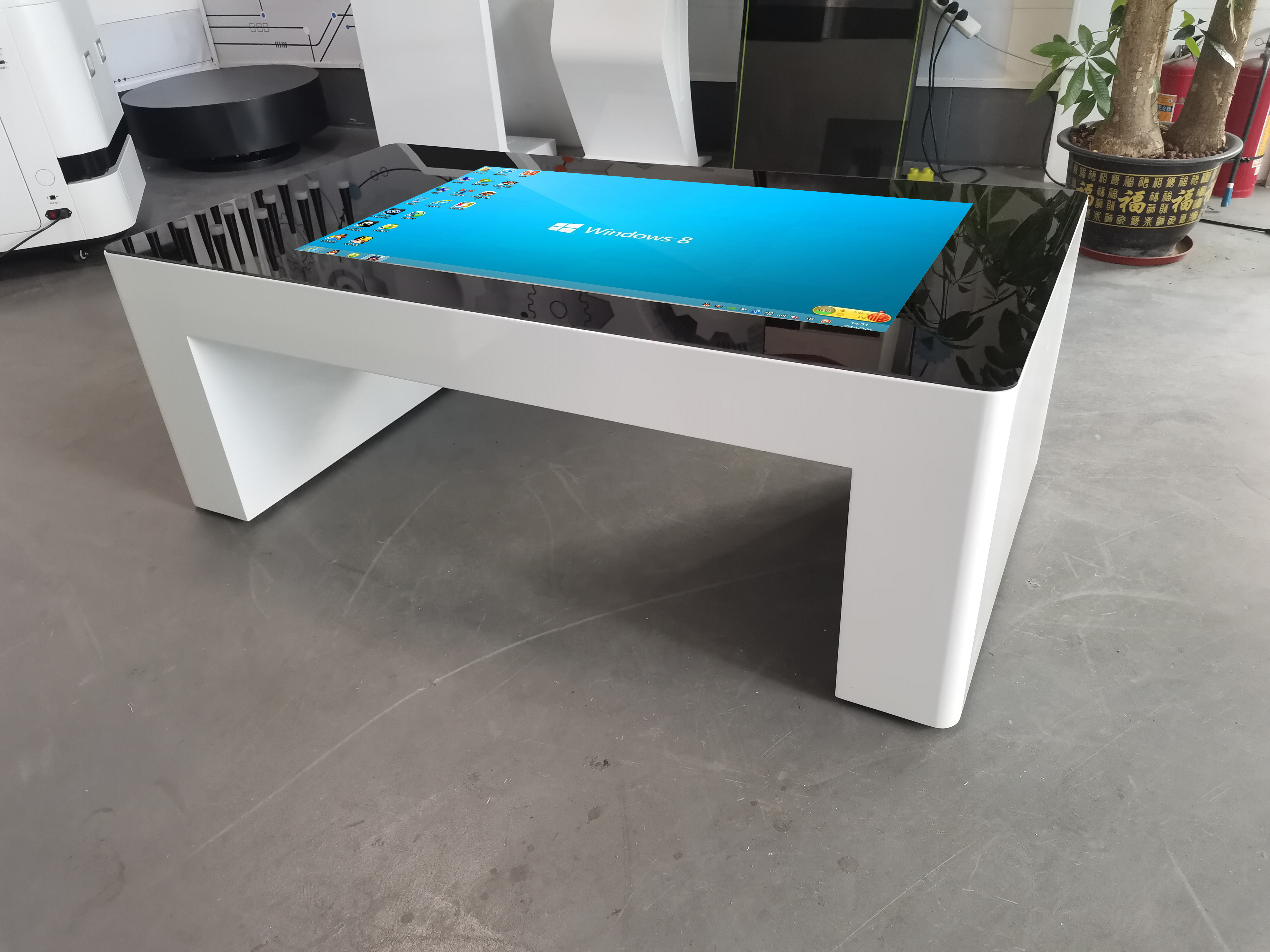 43 inch Network Android/Win 10 game table with touch screen
