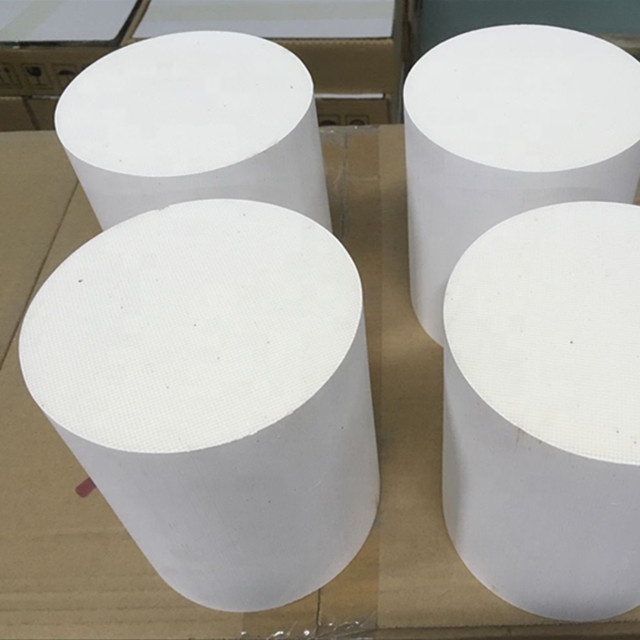 Euro 2 Honeycomb Ceramic Catalytic Converter Substrate
