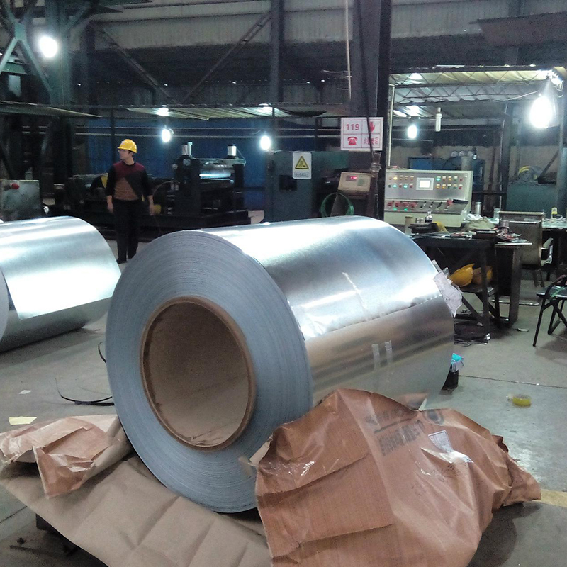 Hot Dipped Galvanized Steel Coil Regular Spangle Strip Zinc Coated Roofing Sheet Price