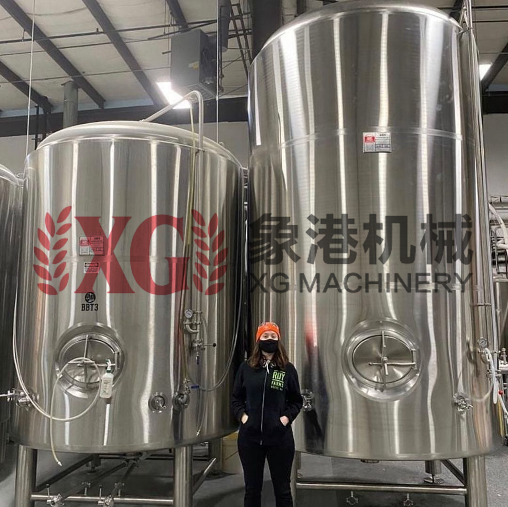Пивоваренное оборудование 10000L 100HL, поставщики, нержавеющая сталь, контроль температуры, боковой люк, яркий резервуар для пива