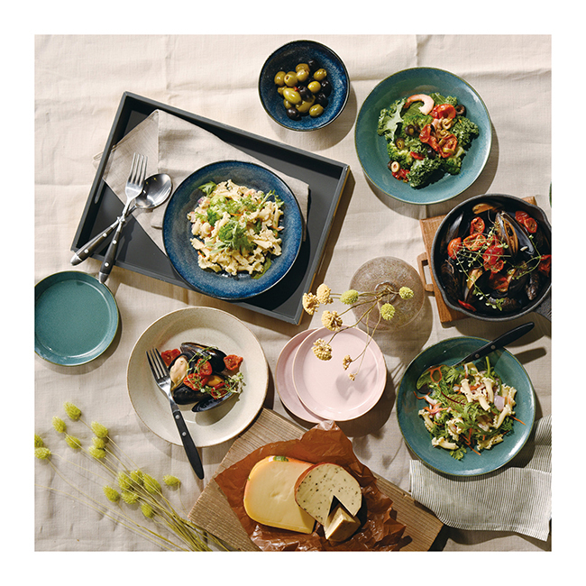 Japan simple colored tableware bowl mug porcelain ceramic plates sets dinnerware modern