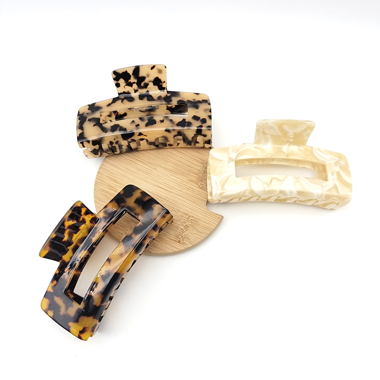 Crab Claws Hairpin Exquisite Pattern Ladies Hair Accessories Claw Rectangle Hollow Acetic Acid Hair Claw