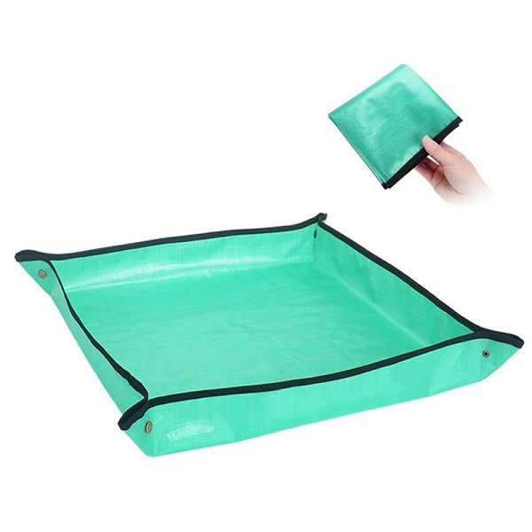 Attractive Price Green Rectangle Sunscreen Gardening Plastic Pad Mat