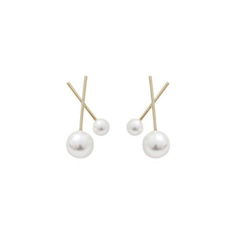 New super fairy Pearl Earrings temperament celebrity wind silver needle Earrings female C-word love pearl earrings female