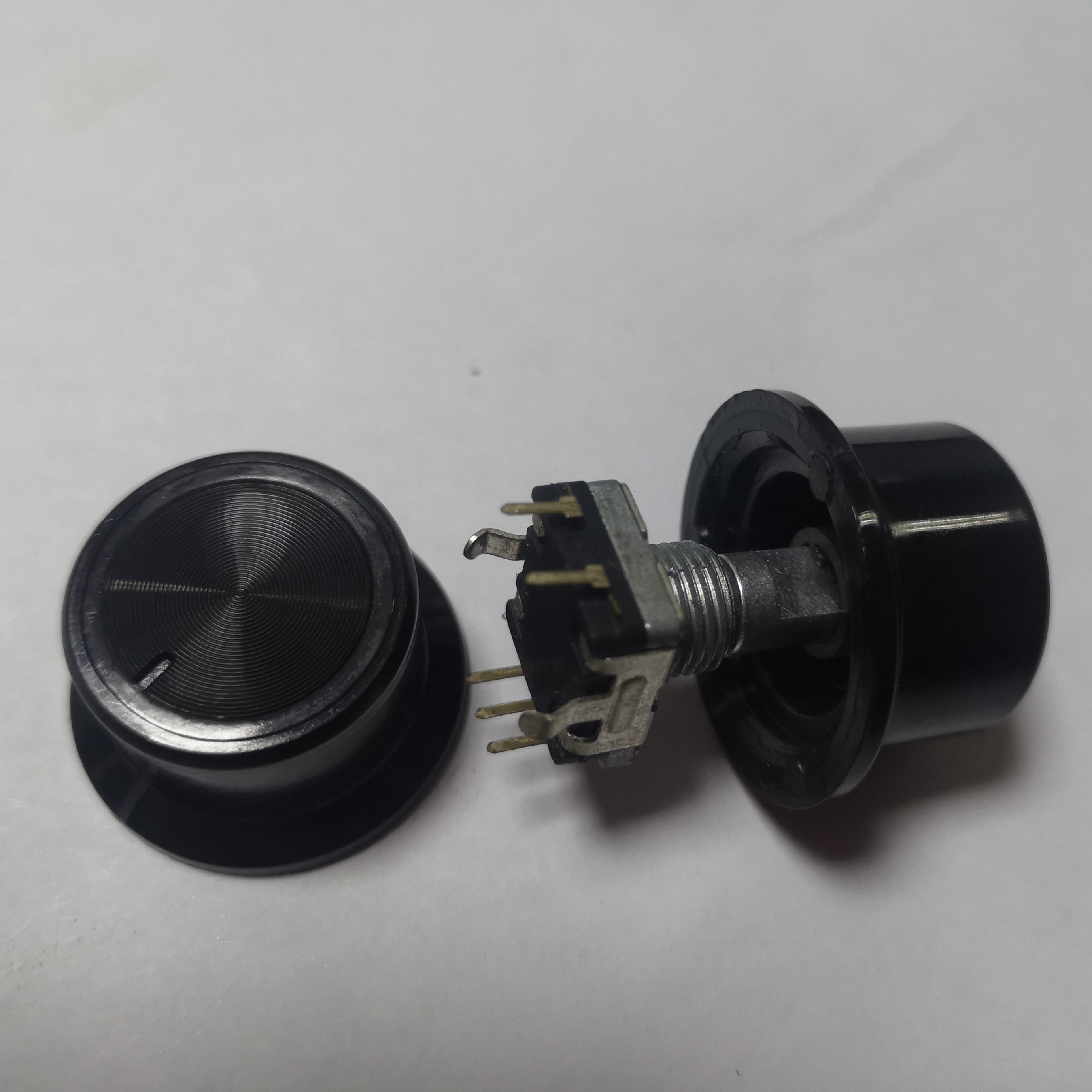 16mm Potentiometer encoder XN-P008Pointer to a transparent Knob