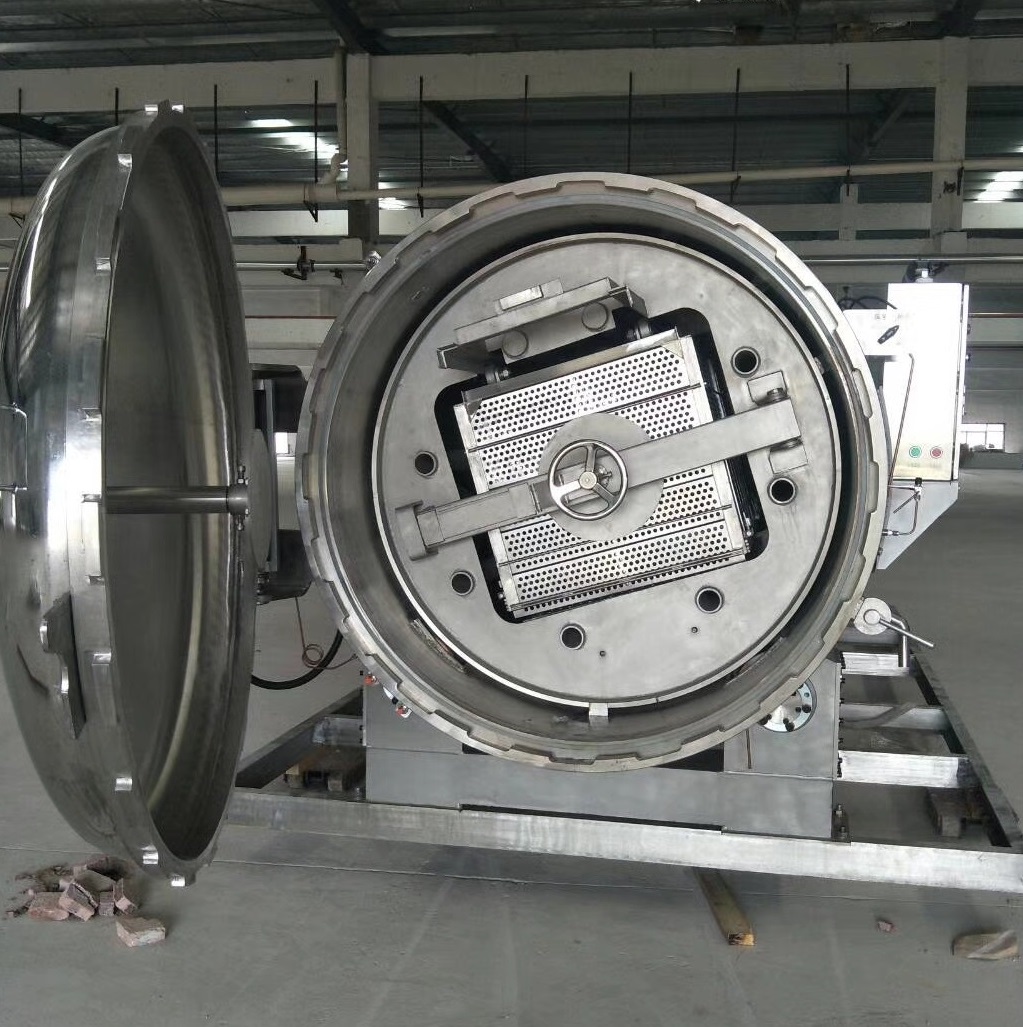 Fully automatically rotary water spray retort sterilizer for canned condensed milk