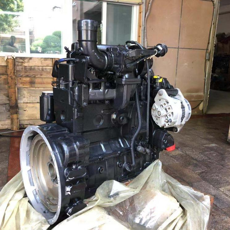 Cummins 4bta 3,9 мотор 4BTA 3,9 мотор в сборе