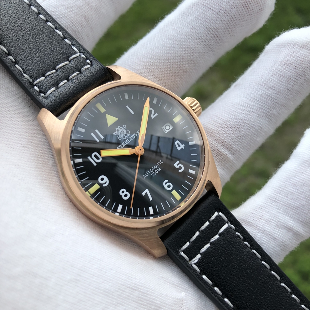 Бронзовый подводные часы! SD1940S STEELDIVE бренд 2019 Новое поступление: люминесцентные 200 Мужские кварцевые часы Автоматические NH35 дайверские часы