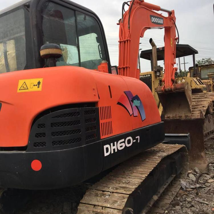 Высокое качество, низкая цена, оригинальный экскаватор DOSAN DH60-7 для продажи