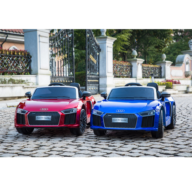 Лицензированный Audi R8 машинка для ездоков игрушечная Беговая железная дорога для автомобилей для детей «Человек-паук», Детский электромобиль