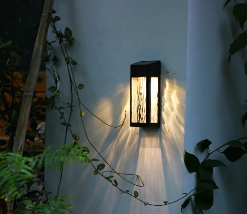 Hot Sale Modern Beautiful Outdoor Lawn Lamps Water Ripple Glass Shadow Lights For Outdoor Wall Mounted LED Solar Lights Outdoors