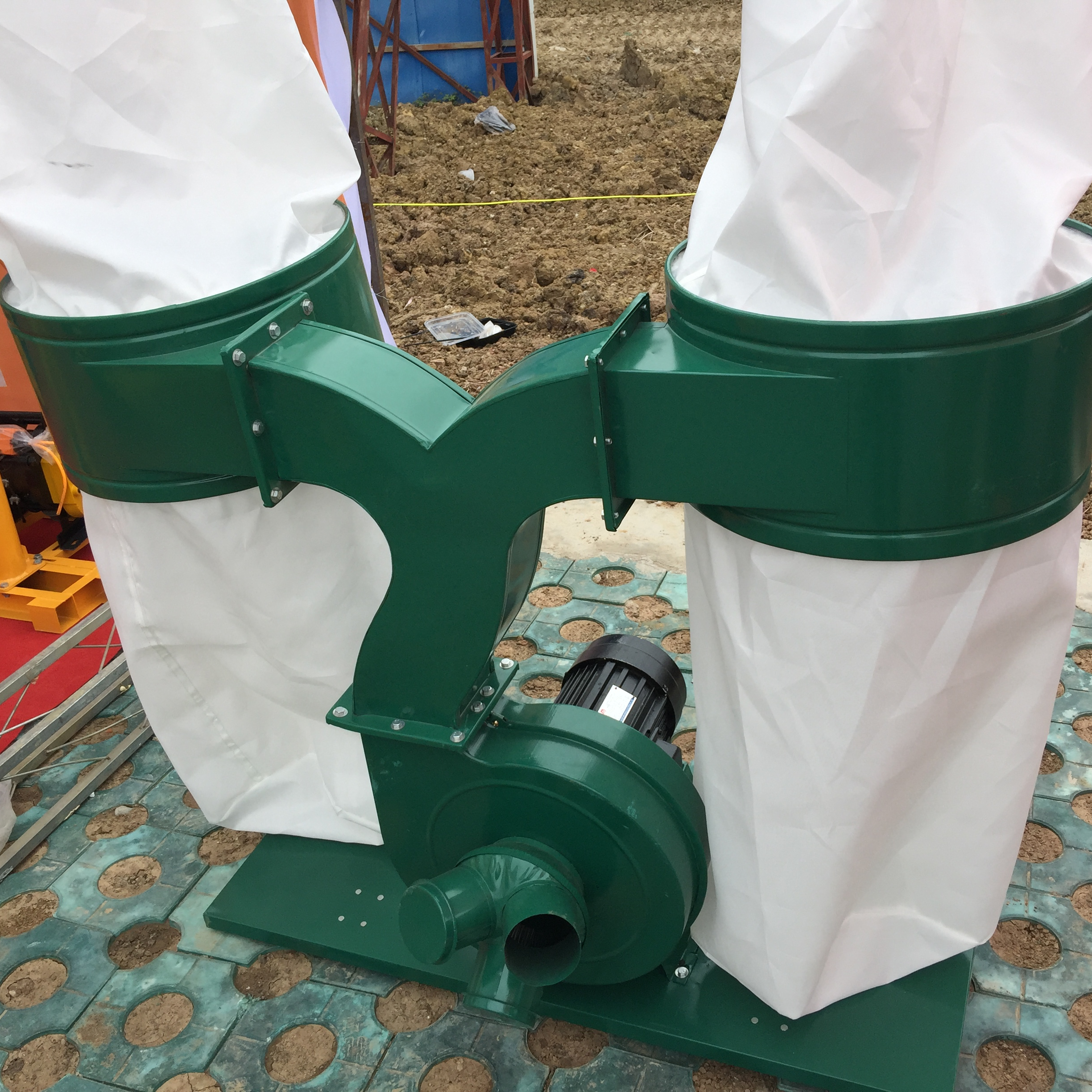 Woodworking vacuum cleaner industrial bag vacuum cleaner woodworking dust removal equipment