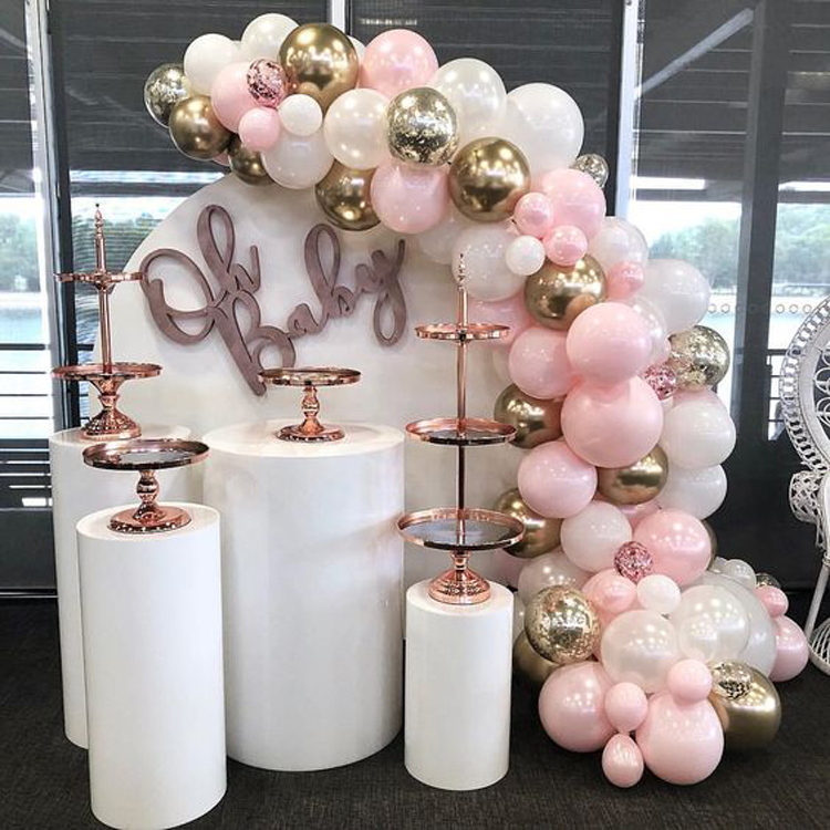 Baby Shower украшение белый круглый доска и металл белый Pilliars