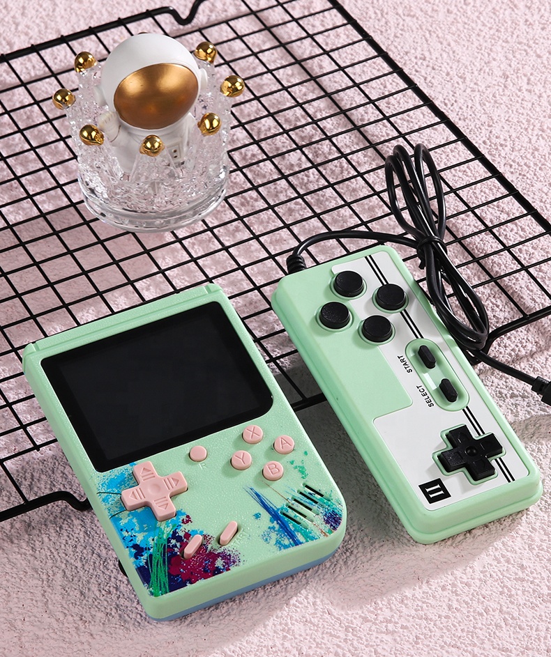 Drop shipping Built-in 500 Classic Retro Portable Box Nostalgic Children's Video Game Console Mini Handheld Game Player